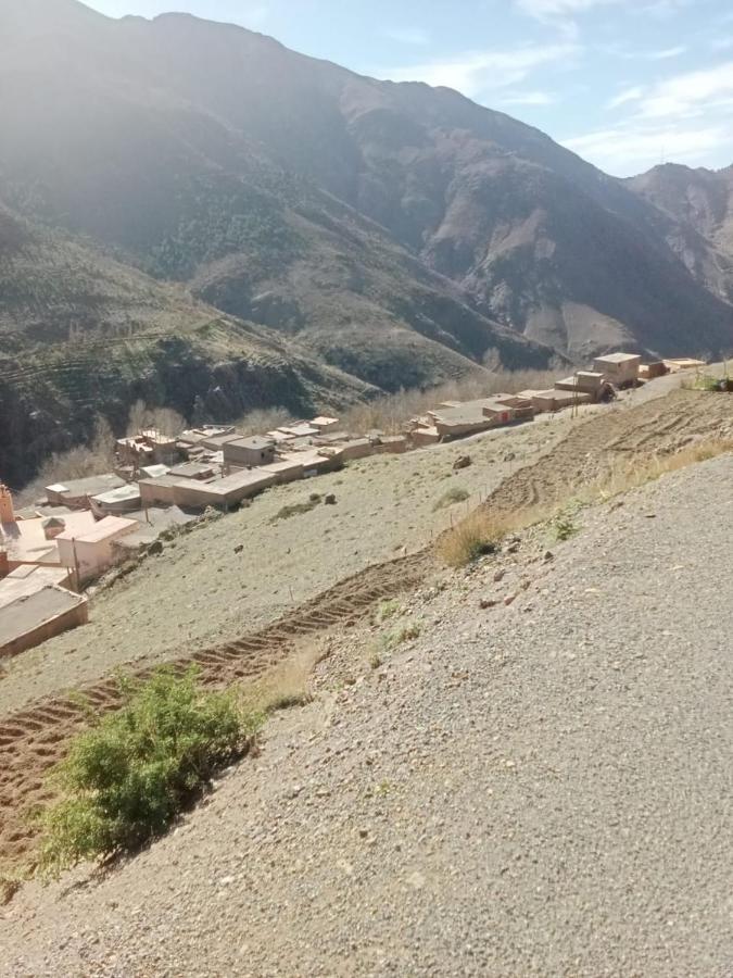 Gite Entre Les Vallees Tacheddirt Exteriér fotografie